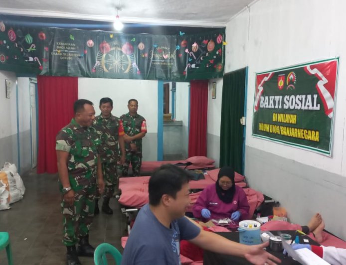 Koramil 04 Karangkobar Menggelar Bakti Sosial Donor Darah demi Membantu PMI Cabang Banjarnegara